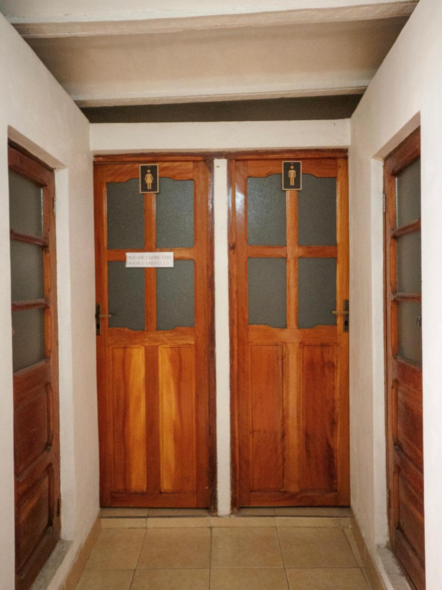 Los Faroles Hostal Potosí Extérieur photo