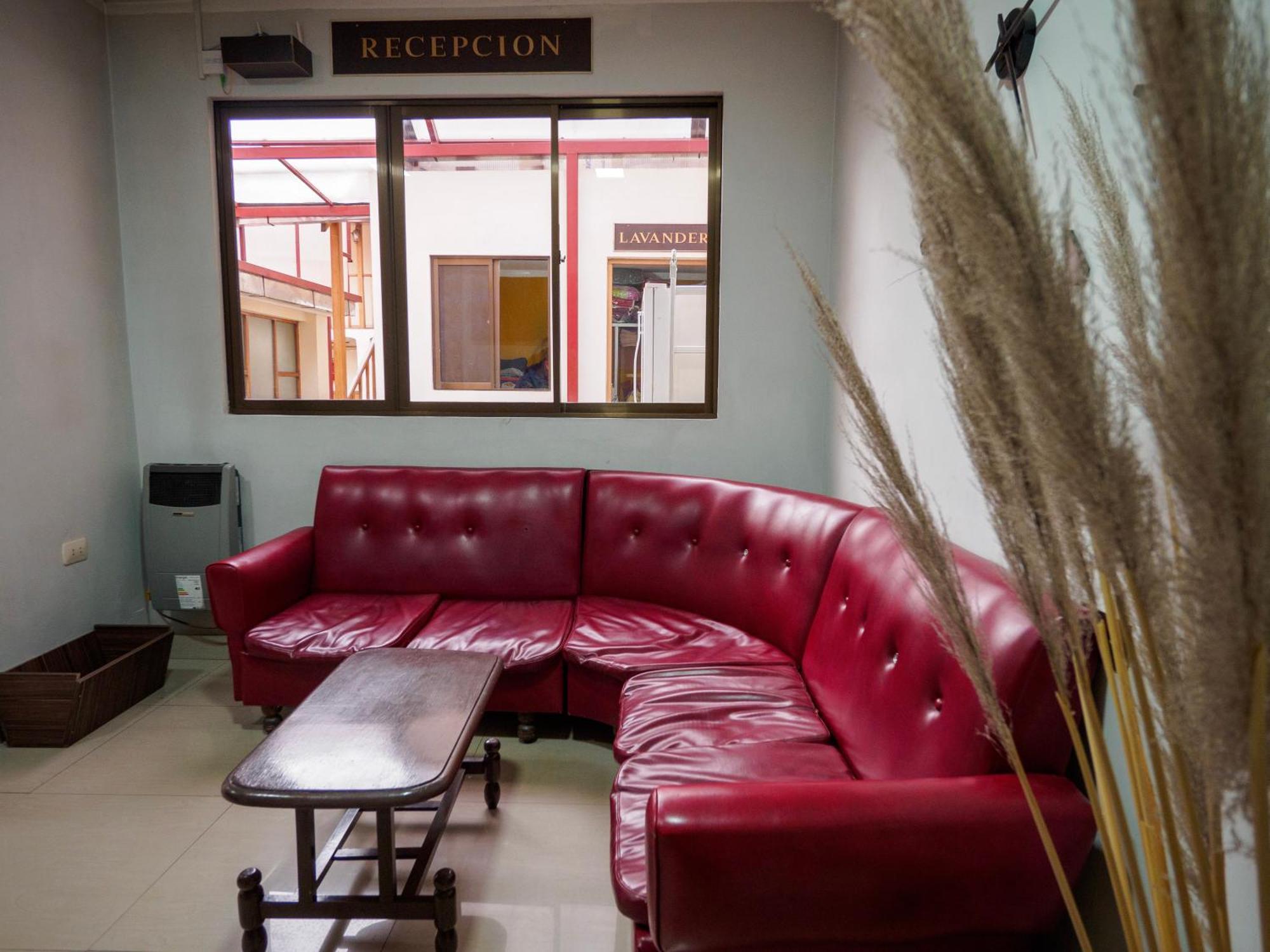 Los Faroles Hostal Potosí Extérieur photo